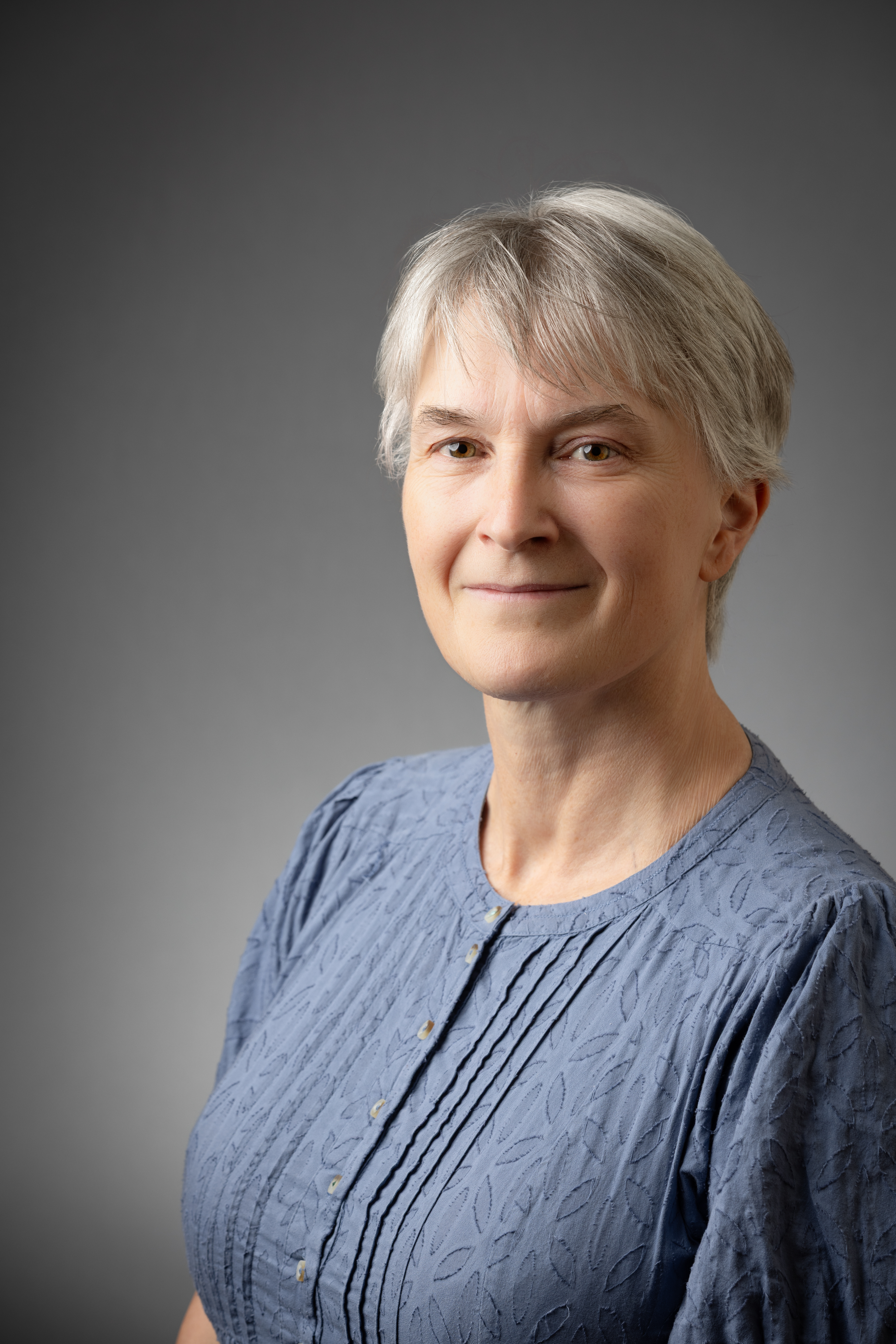 Suzanne Wood